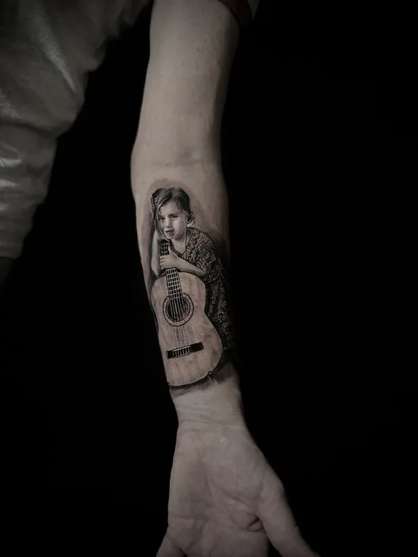 black and grey realism Tatuaggio su forearm #83116 | Tatuatore Mertim GOKALP