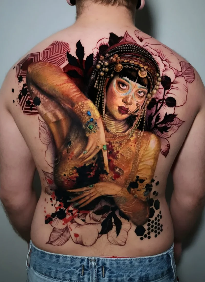 O Auge de um Artista de Tatuagem: Julia Penza no Sucesso nos EUA