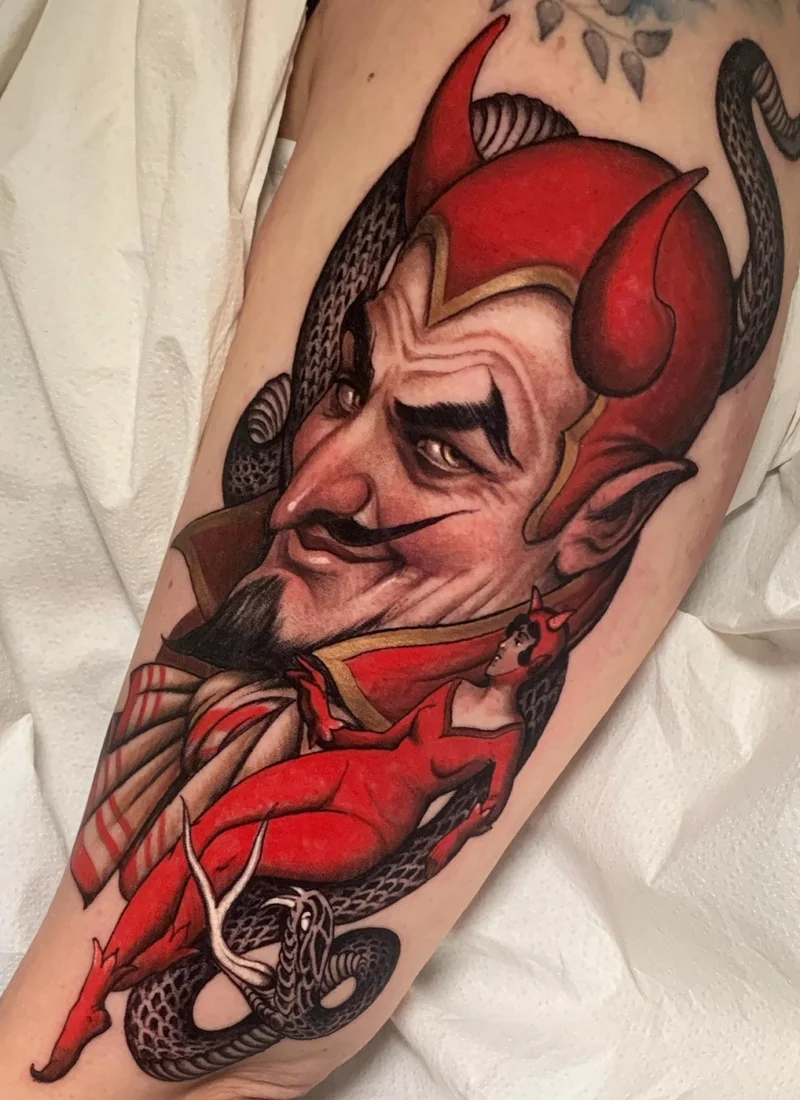 Antiga escola e realismo em tatuagens por Andrеs Inkman