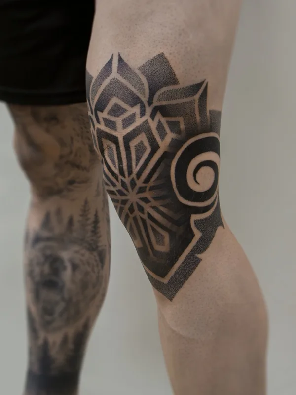 male black ornamental татуировка на leg #86495 | Тату мастер Artem Fomichev