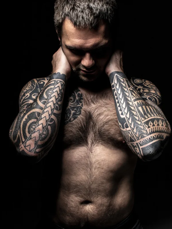 male black polynesian tatuaje en sleeve #84366 | Tatuador Maxim Desnev