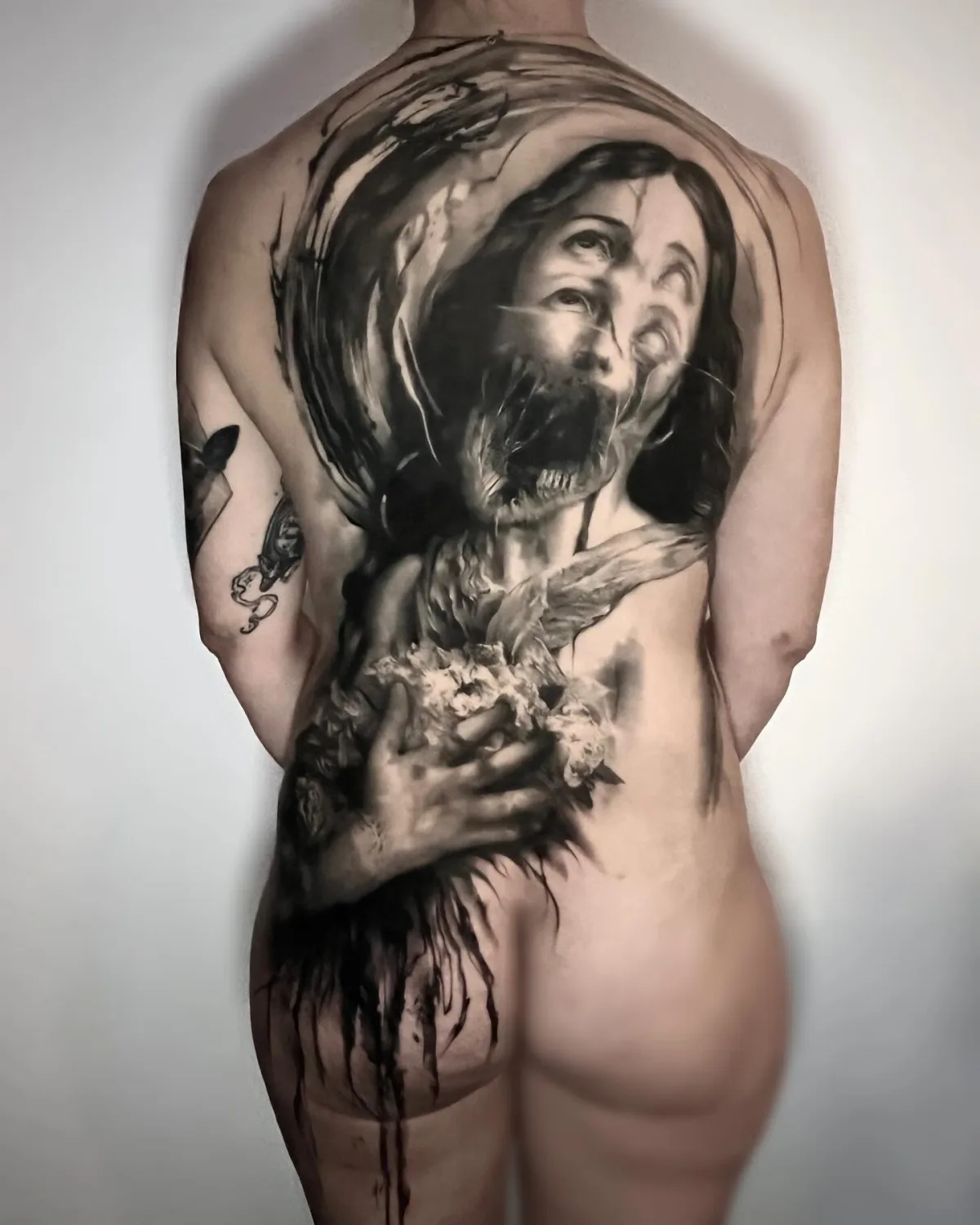 Tattoo artist Michelle Vesterg&aring;rd