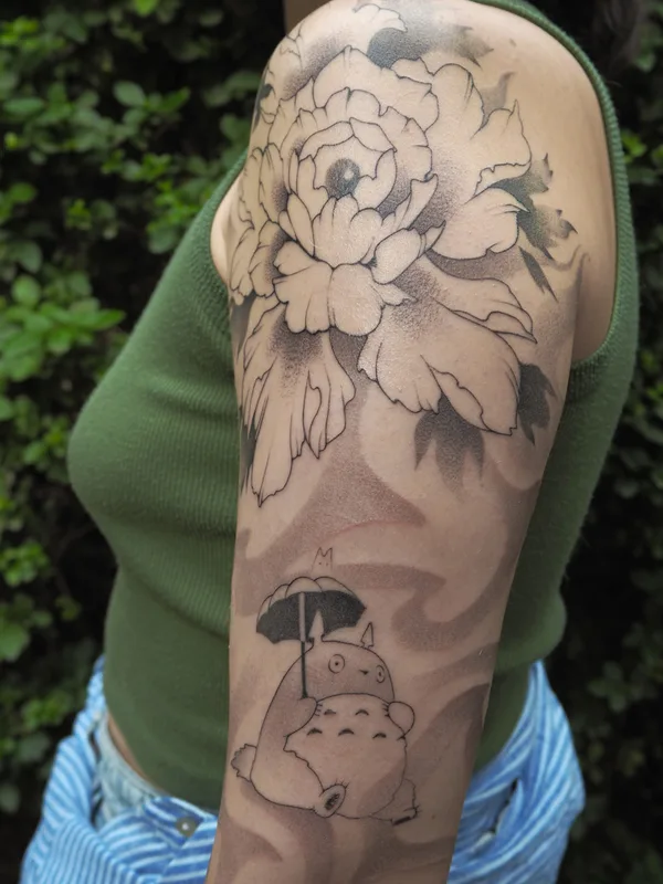 female black and grey illustrative татуировка на full sleeve #90583 | Тату мастер Tais