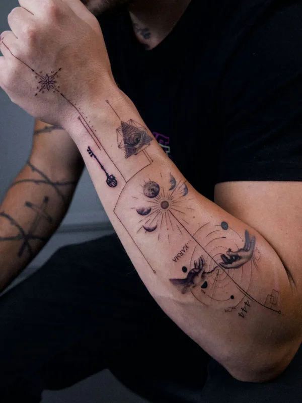 male black fineline tatuaje en forearm #85791 | Tatuador Vitalina Bender
