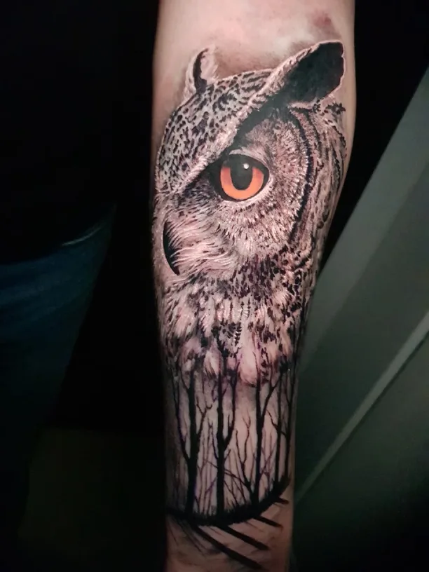 Die Bedeutung von Eulen-Tattoos erklärt: Weisheit, Geheimnis und kulturelle Symbolik