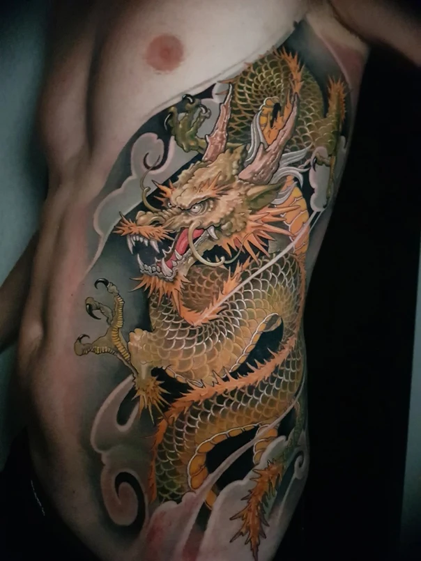 Японская Dragon, Clouds tattoo на Бок