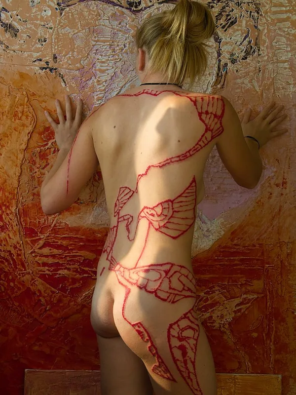 female authorsstyle Tatuaggio su back #85307 | Tatuatore Григорий Маслов
