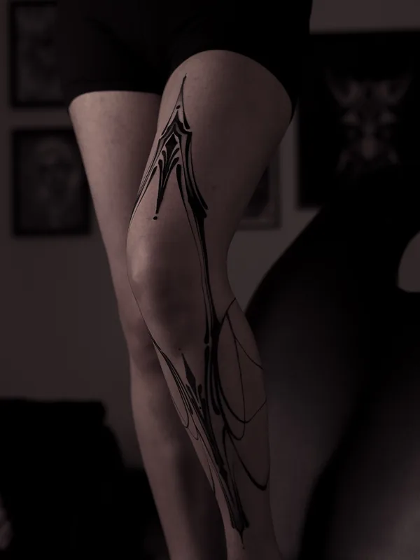 female black ornamental татуировка на leg #88336 | Тату мастер Лида