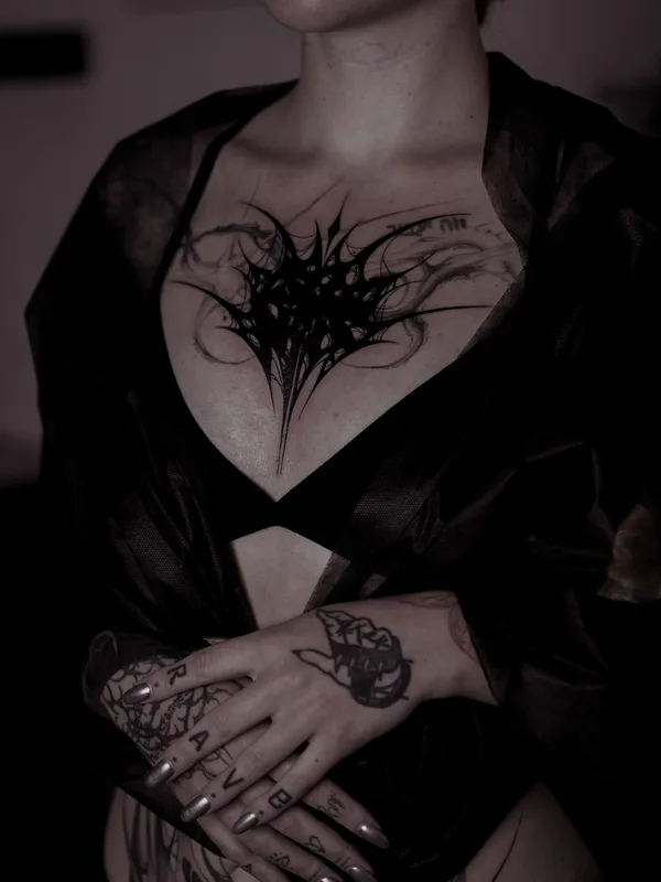 female black abstract татуировка на breast #88338 | Тату мастер Лида