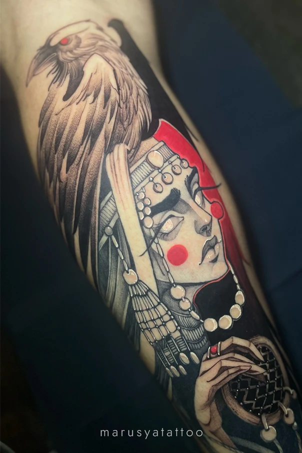 Neo-traditional Raven, Portrait tattoo на Предплечье