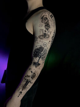 Graphic tattoo