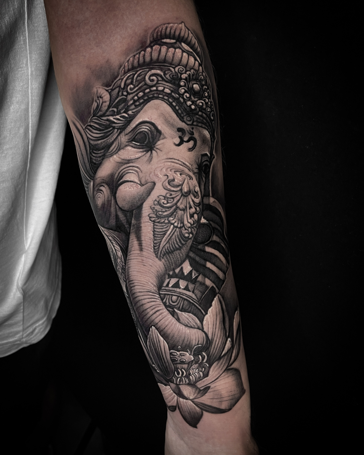 타투이스트 Mihail Gromovchuk / Leeahim_tattoo | Moscow | Russia | iNKPPL, image size:1200x1500