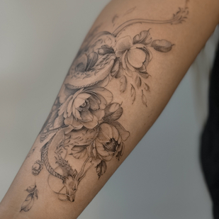 женская Черная  татуировка #88689 | Тату мастер Sergeeva Tattoo