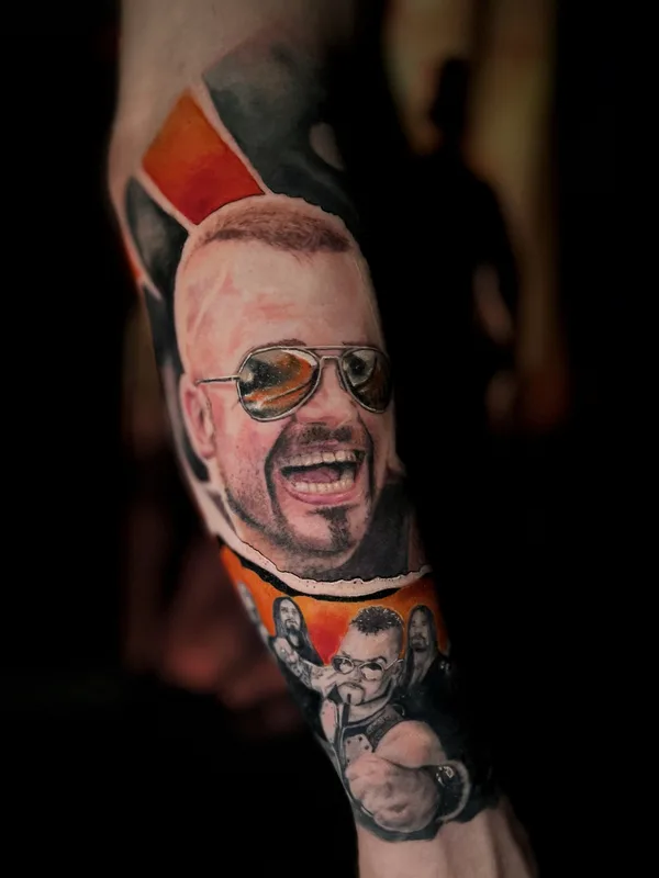 male color portrait tatuaje en forearm #85495 | Tatuador Сергей Пахабов