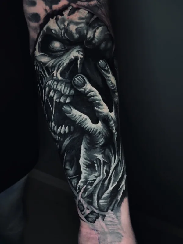 female tattoo on forearm #85262 | Tattoo Artist Василий Кушнаренко