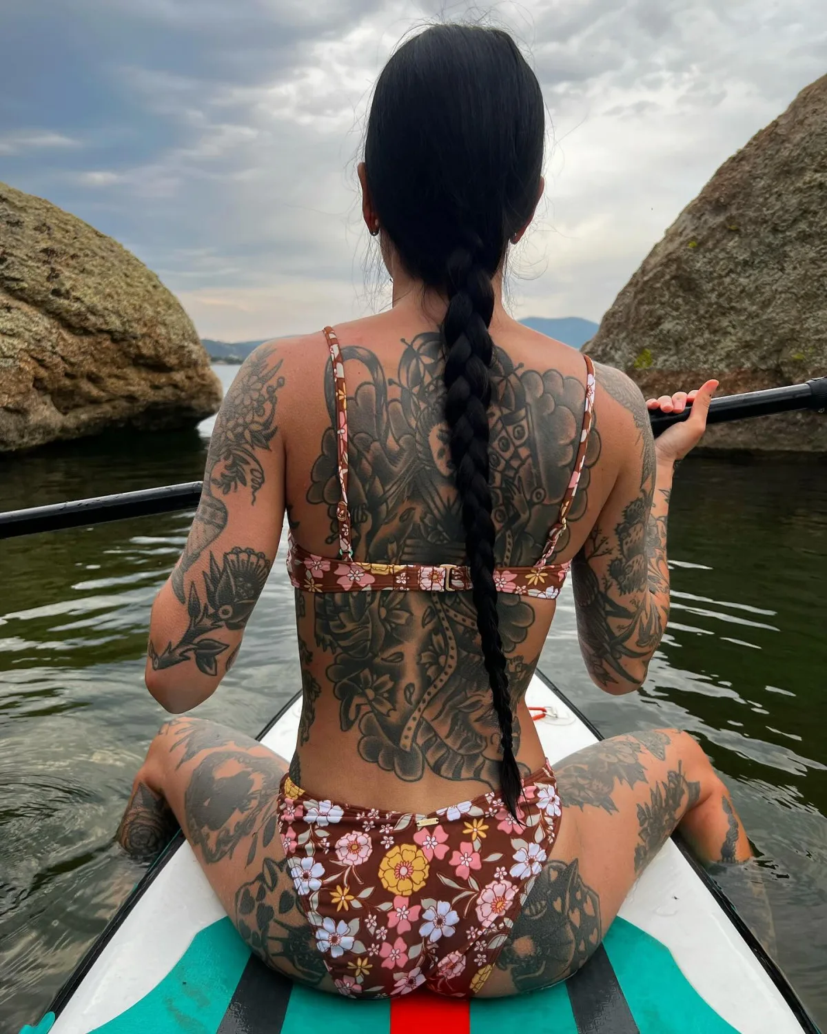American tattoo model Peach Fuzz with unique Indigenous beauty - image 11