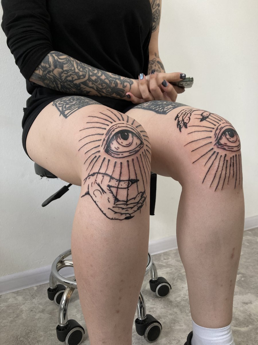Black tattoo by Egor Kochenkov