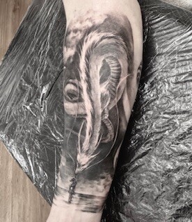 Tattoo by ON Tattoo Artist (Ton und Tinte) at ON Tattoo Artist (Ton und Tinte)