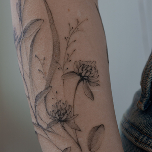 женская Черная  татуировка на предплечье #96910 | Тату мастер Sergeeva Tattoo