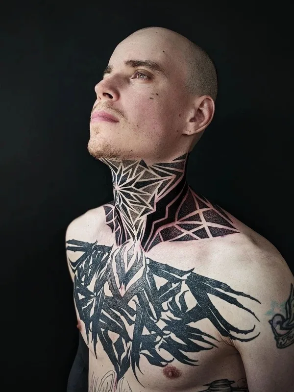 male black ornamental 타투 부위 chest #91779 | 타투이스트 Никита Петров
