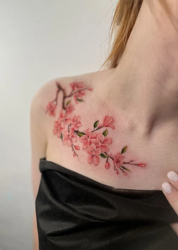 Ботаническая Cherry blossom, Flower tattoo на Грудь
