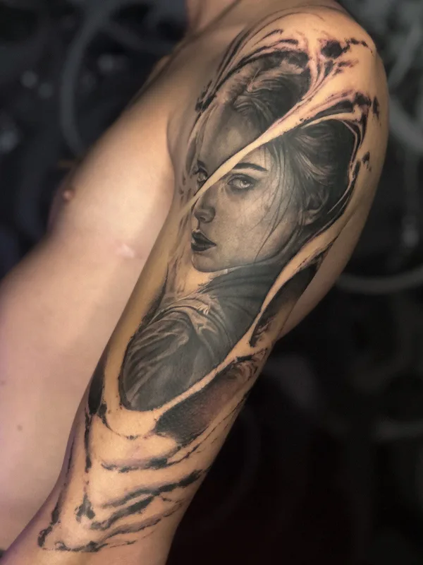 male blackandgrey authorsstyle tatouage sur shoulder #93143 | Artiste tatoueur Евгений Таскаев