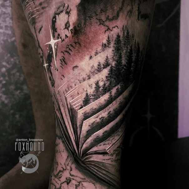 Иллюстративная Book, Forest tattoo на Thigh
