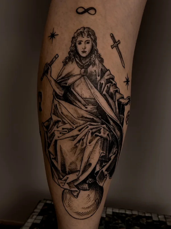 black engraving tatouage sur calf #94011 | Artiste tatoueur Юлия Руста 