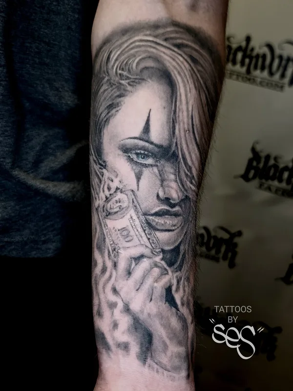 male blackandgrey chicano tatuaje en forearm #94398 | Tatuador Ses Con