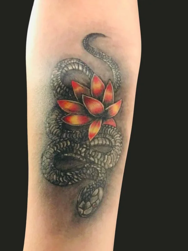 color realism Tatuaggio su forearm #94282 | Tatuatore Дмитрий Большаков