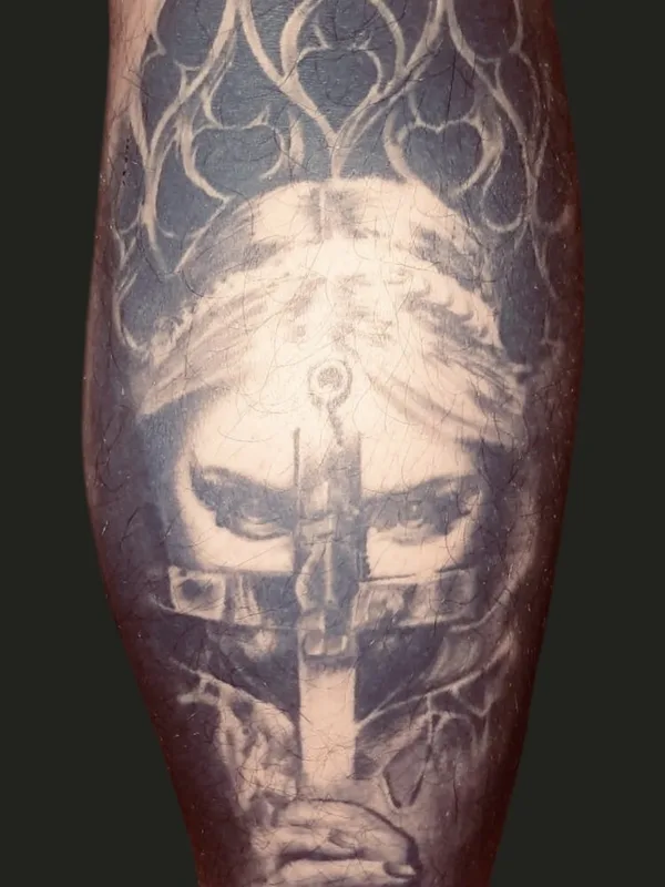 black and grey black and grey Tatuaggio su calf #94290 | Tatuatore Дмитрий Большаков