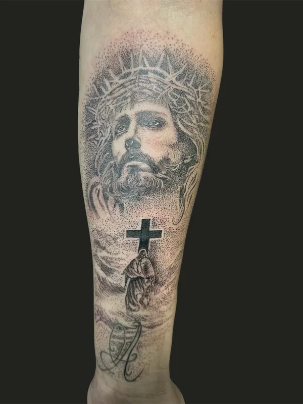 black and grey realism Tatuaggio su forearm #94613 | Tatuatore Дмитрий Большаков