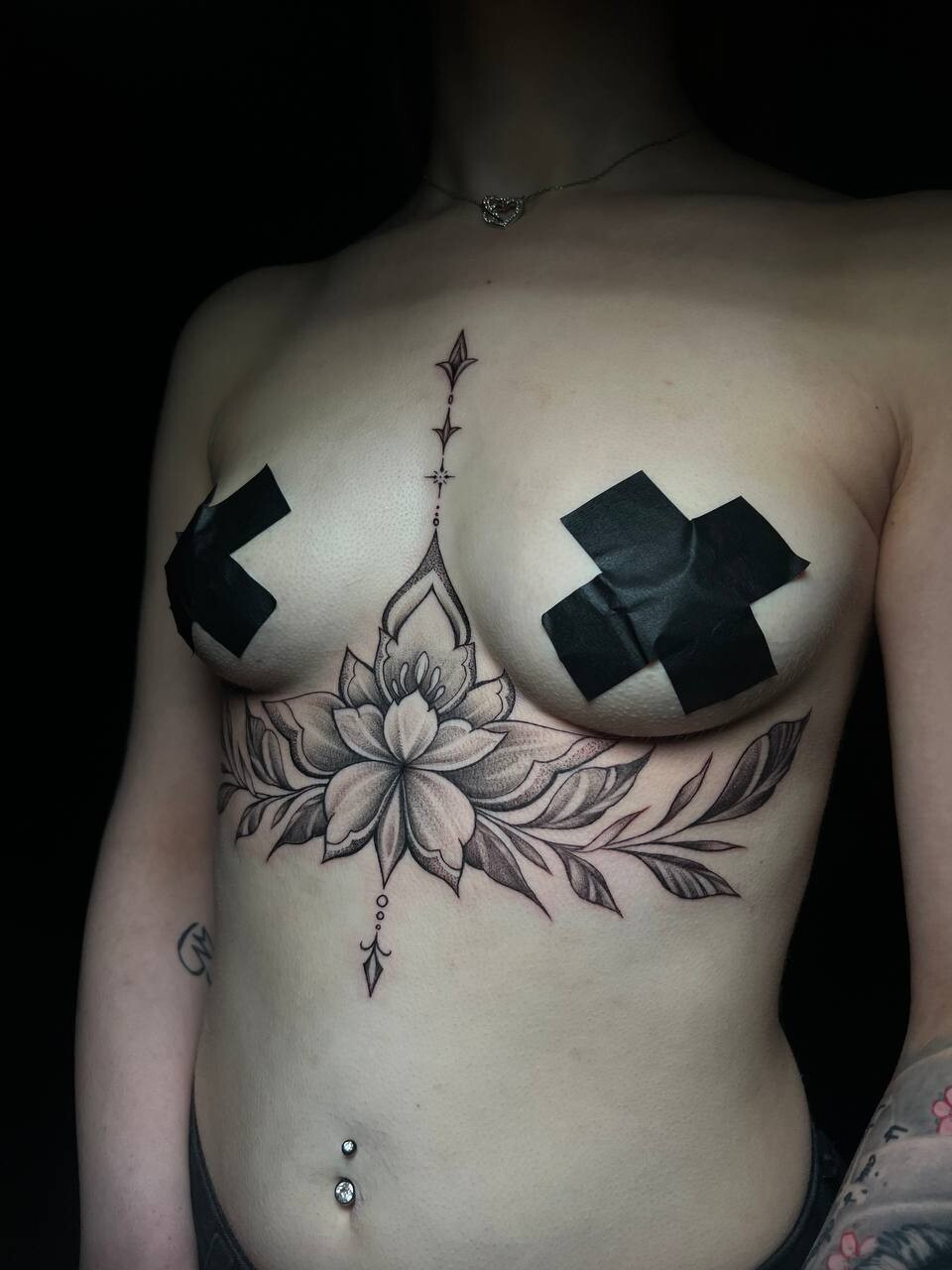 Tattoo by Anansi Tattoo Piercing München at Anansi Tattoo Piercing München