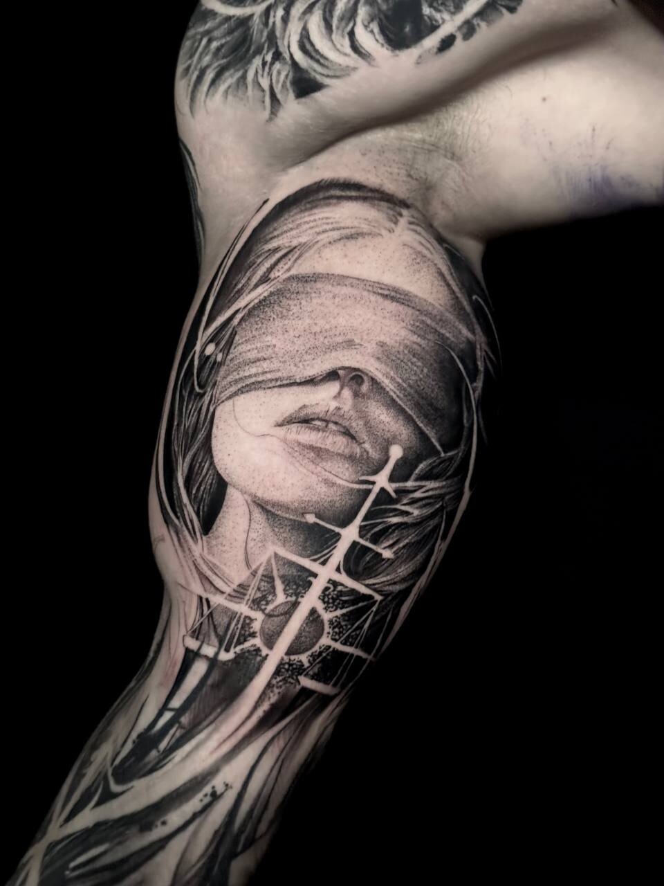 Tattoo by Anansi Tattoo Piercing München at Anansi Tattoo Piercing München