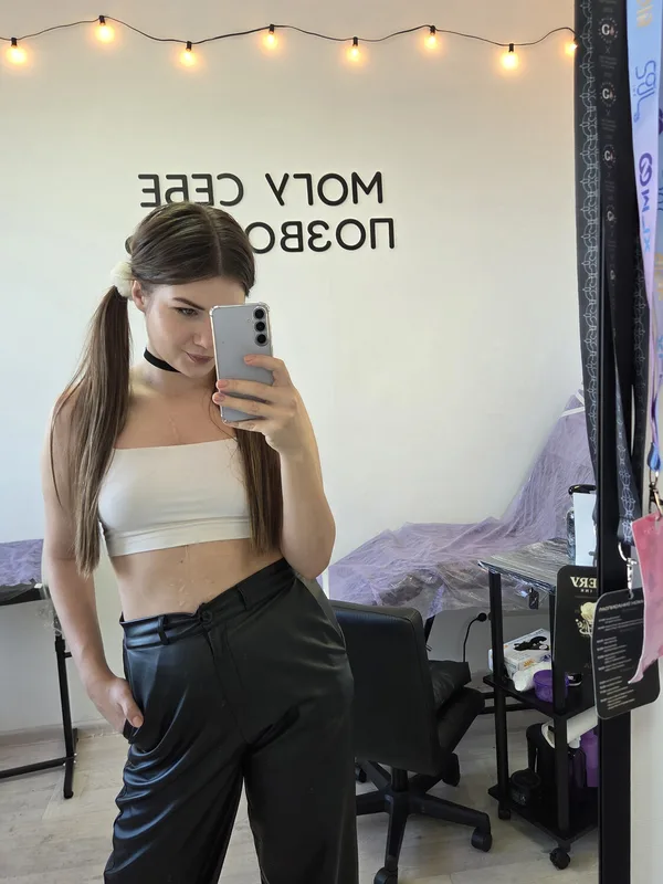 female black and grey tattoo auf stomach #100618 | Tätowierer Алина Авангард