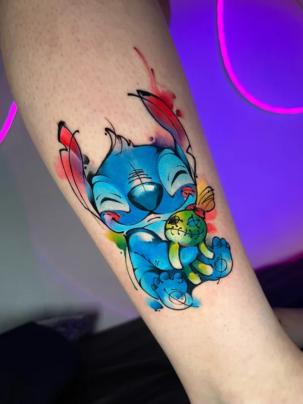 female color watercolor tatouage sur shin #95765 | Artiste tatoueur Надя Груздева