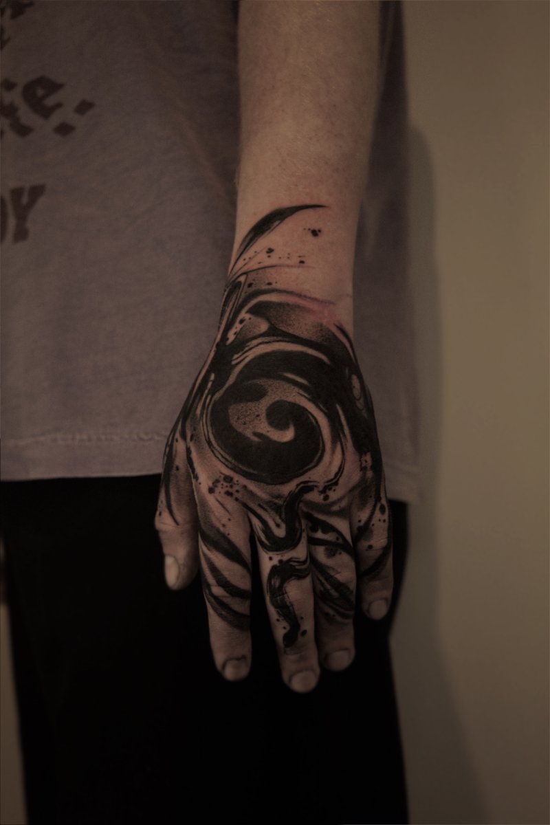 Tattoo by Daria Duck at Perforator Tattoo
