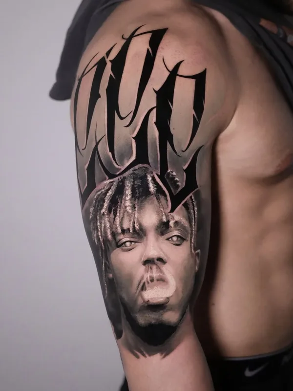 male black and grey black and grey 타투 부위 upper arm #95974 | 타투이스트 Roman Ignatenko