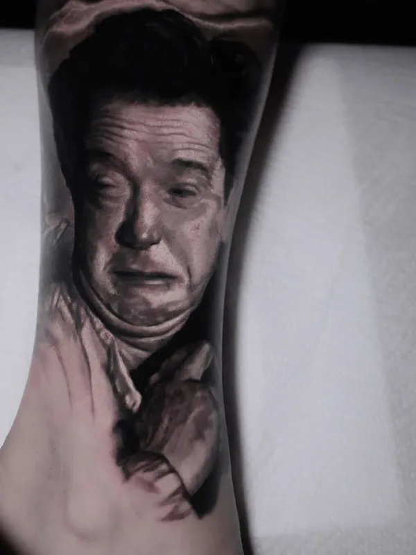 black and grey realism 타투 부위 forearm #95976 | 타투이스트 Roman Ignatenko