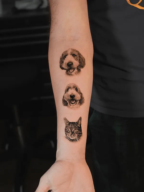 black and grey realism 타투 부위 forearm #96342 | 타투이스트 Bugra Bizel