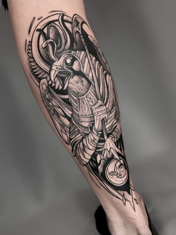 Блэкворк Egyptian, Bird tattoo на Предплечье