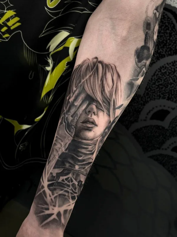 black and grey realism tatouage sur forearm #97404 | Artiste tatoueur Амина Гасай