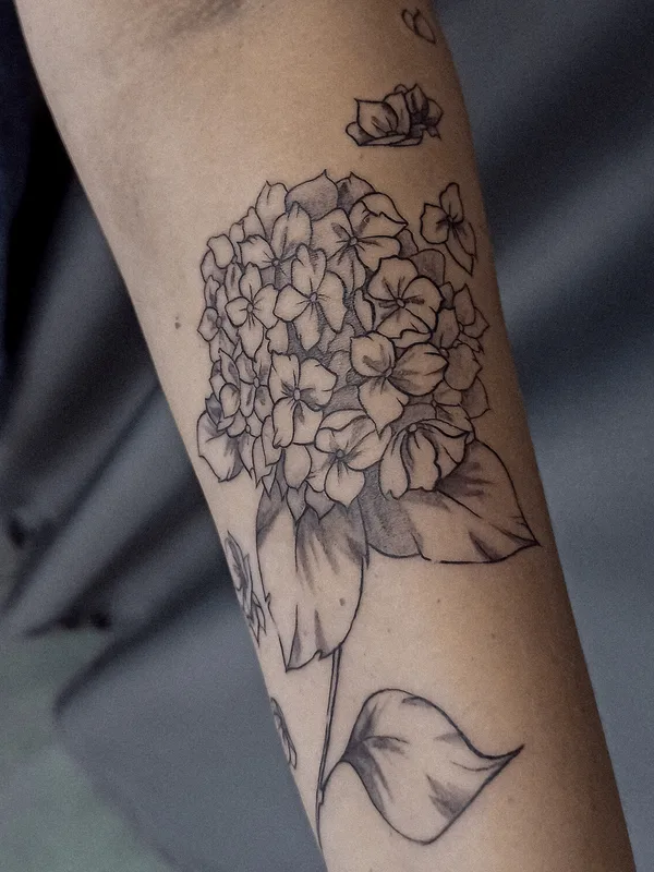 female black botaniс татуировка на forearm #97733 | Тату мастер Alena