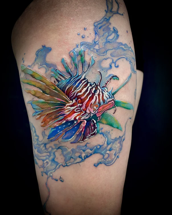 Акварель Lionfish, Water tattoo на Thigh