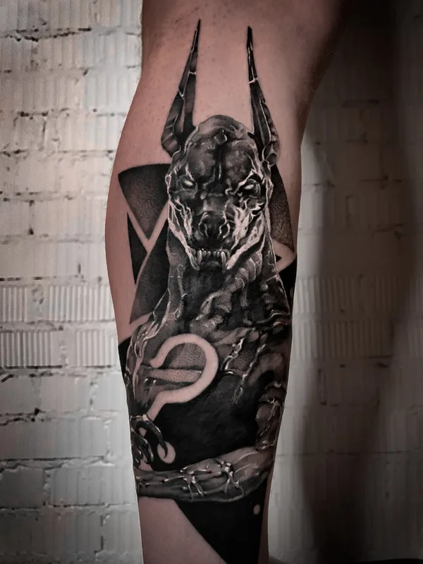 black and grey black and grey татуировка на calf #97523 | Тату мастер Владимир Исаков