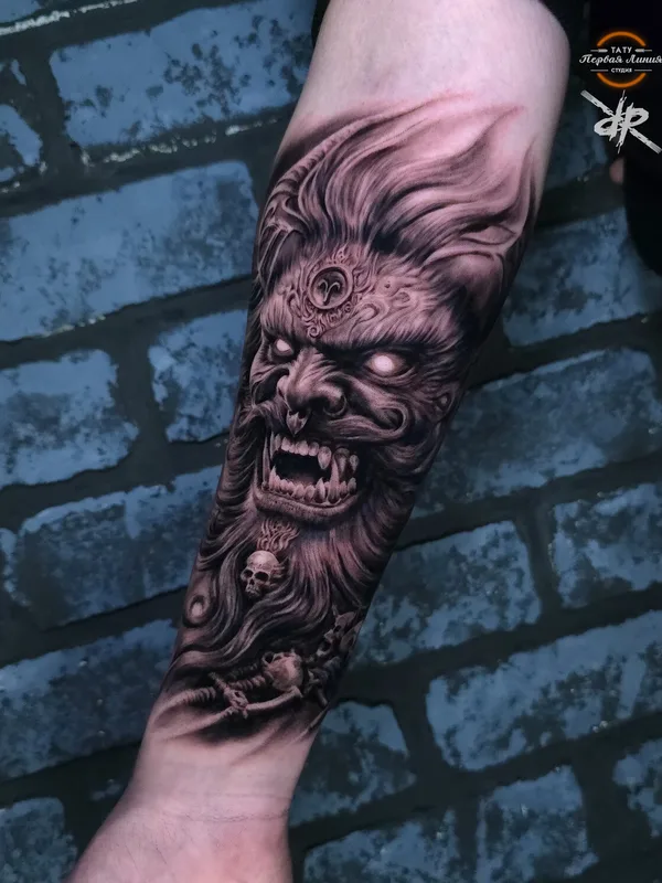 black and grey realism tatouage sur forearm #97721 | Artiste tatoueur Роман Ramzes