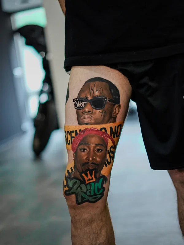 male color realism Tatuaggio su thigh #98009 | Tatuatore Remko