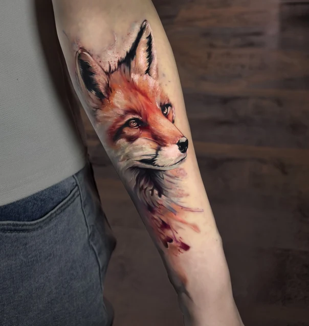 Акварель Fox tattoo на Предплечье