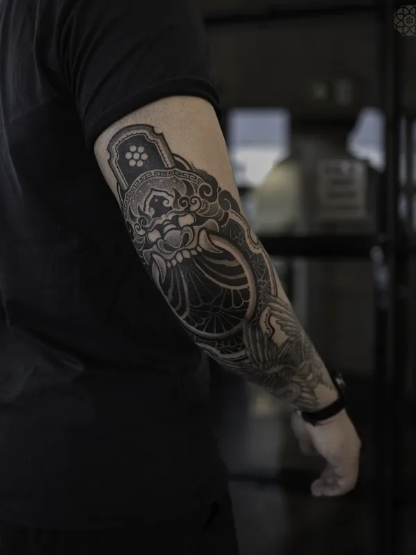 black and grey japanese tattoo on forearm #99536 | Tattoo Artist Jihoon