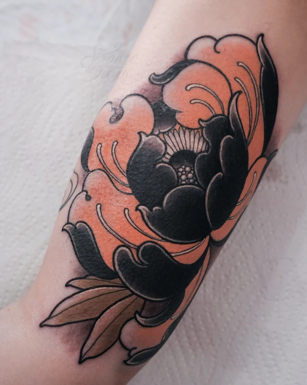 Японская Flower, Peony tattoo на Предплечье